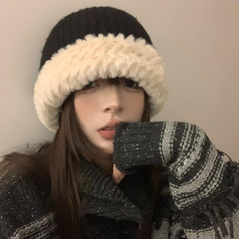 Plush knitted wool hat women's autumn and winter warm versatile cute face small new basin hat winter