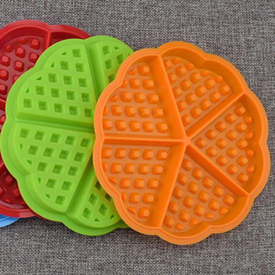 Non-stick Silicone Waffle Mold Bakeware High Temperature Oven Baking Cake Mould