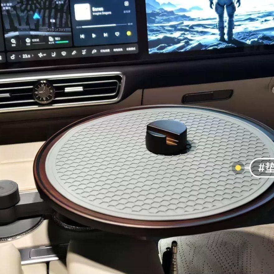 Auto-Innenraum-Anti-Rutsch-Matte für Hänge-Tisch und Getränkehalter