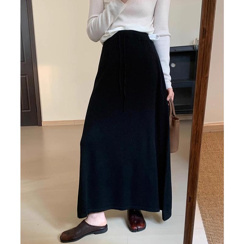 Tmall Quality Maternity Cashmere Knitted Autumn Skirt - Adjustable, Warm, and Comfortable