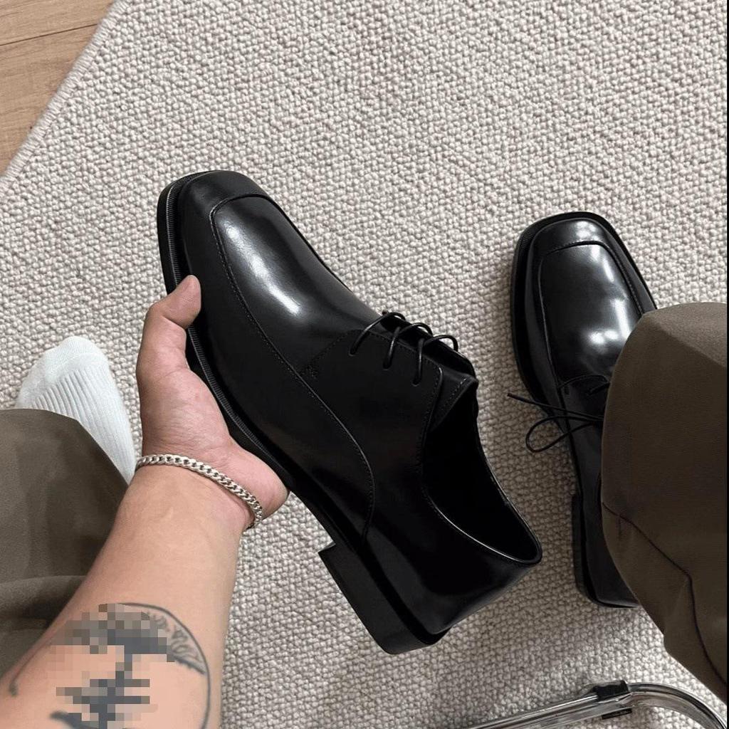 Herrenschuhe Schwarz Leder Quadratische Spitze Derby - Höhensteigernd, Dicke Sohle, Britischer Stil, Formell & Lässig für Business, Hochzeiten & Bräutigame.