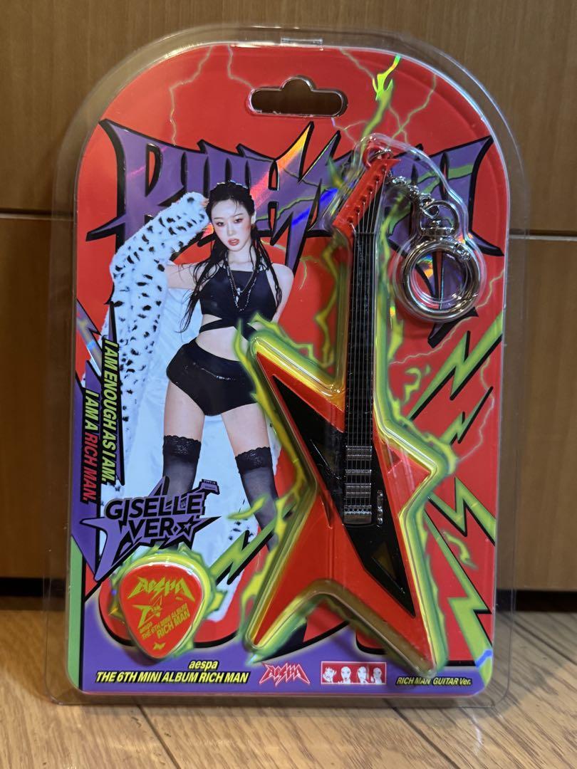 

[Б/У] aespa RichMan ГИТАРНАЯ версия. Жизель