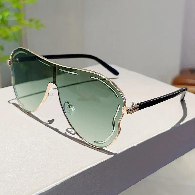 Oversized Shield One-Piece Punk Sunglasses Women  Luxury  Square Sun Glasses for Ladies Metal Big Frame Eyewear UV400