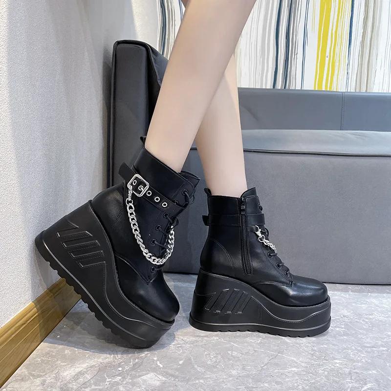 Fashion Side Zip Women Platform Shoes Black Gothic Buckle Pu Leather Woman Creeper Punk Boots Female Black High Heel Ankle Short Boots