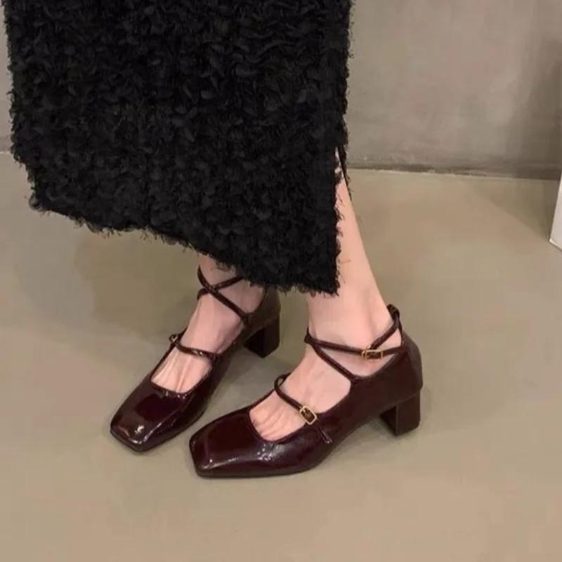 Square Toe Banquet 2025 Summer New Casual Thick High Heel Cross Buckle Strap Pumps Fashion Women Shoes