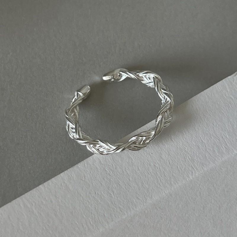 Sweet Layered Wave Twist Adjustable Women s Ring - Trendy Finger Jewelry Open Adjustable