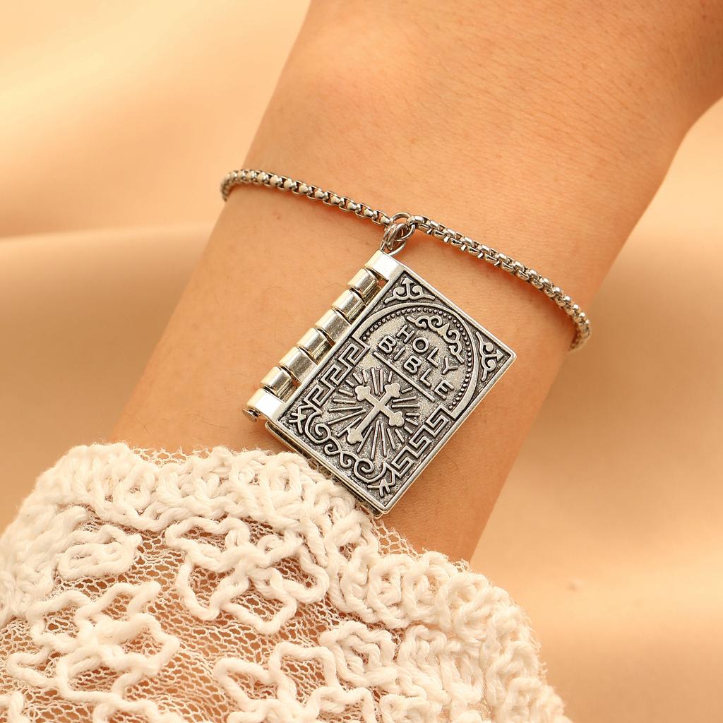 Gothic Bible Book Cross Necklace For Men And Women Vintage Creative Flip Pendant Street Fashion Jewelry