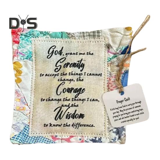 Mini colcha de oração, colcha de oração vintage com dispositivo de madeira dentro, colcha de oração de bolso feita à mão, quadrados, presente religioso para amigos cristãos