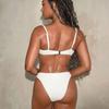 Einfarbiger Metall-verzierter zweiteiliger Bikini-Set Badeanzug Damen-Bademode