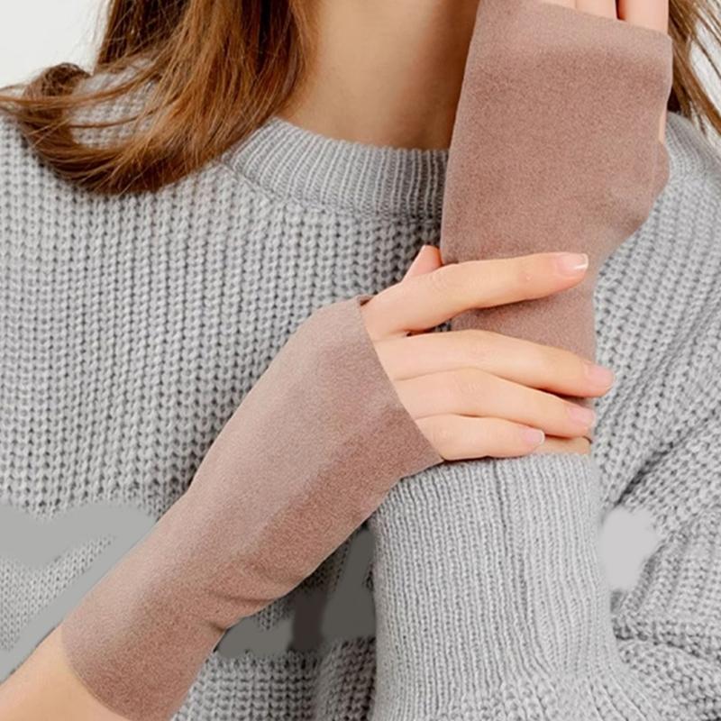 Lightweight Half Finger Gloves For Easy Smartphone Use And Commuting Soft Polyester Comfortable Design