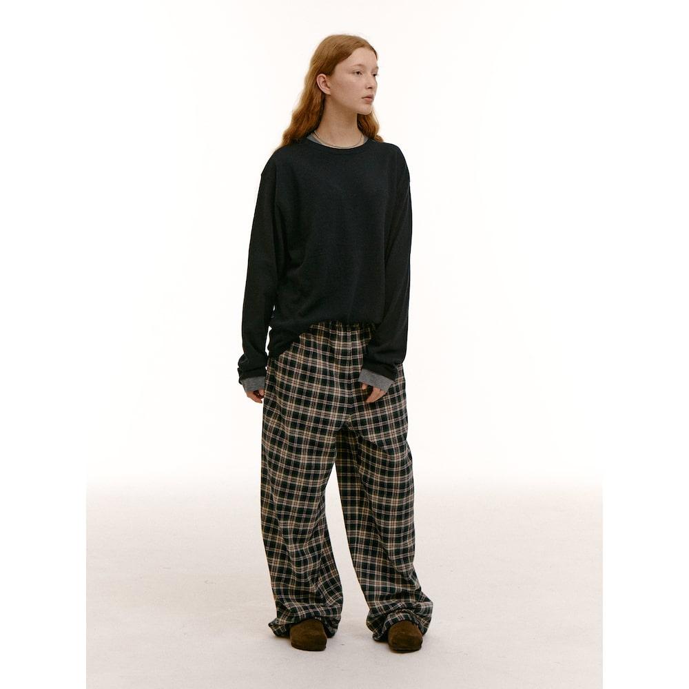 Saendeusaundeu (Unisex) Layered Wool Blend Sweater Navy