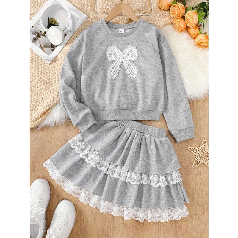 

Набор из 2 предметов для девочек: Стильный свитшот с круглым вырезом и длинными рукавами, с вышивкой, юбкой с отделкой бантом и кружевом, элегантной отделкой в виде бабочек 130cm светло-серый