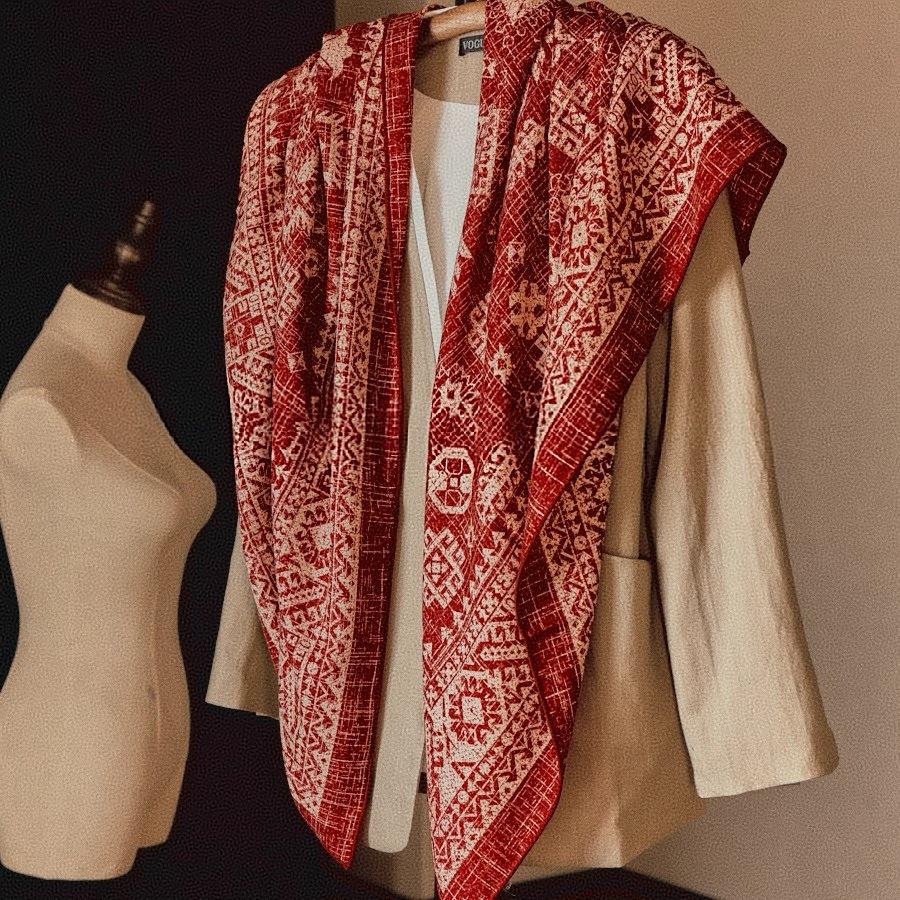 2025 autumn new silk wool silk scarf 135cm printed scarf women s versatile shawl silk wool large square scarf 135*135cm