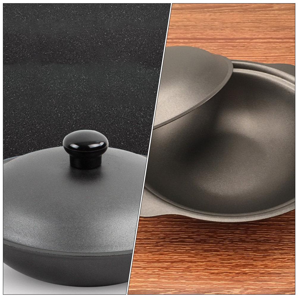 Iron Casserole Braised Chicken Rice Pot Cast Iron Stew Pot Non Stick Cooking Pan with Lid for Healthy Kitchen Cooking Yellow