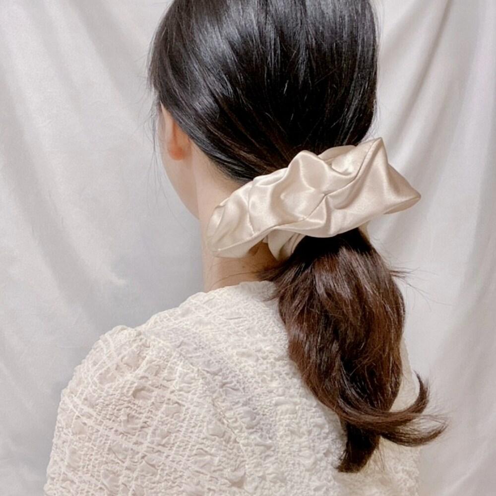 

Резинка для волос Tobsilk Элегантный бежевый Small9cm