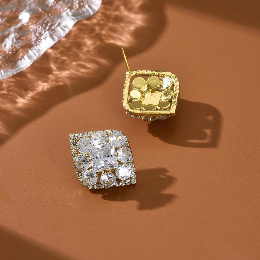 Fashionable Diamond Shaped Design Earrings with a Light Luxury Style and High-end Feel for Women