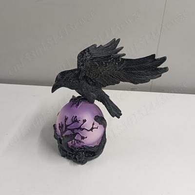 Gothic Raven Table Lamps USB Power Black Crow Moonlight Night Lights with Glowing Crystal Ball Ornaments for Home Festival Decor