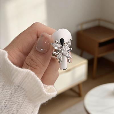 Bright Sweet Zircon Butterfly Earphone Clip Wireless Bluetooth Freeclip Earphone Diamond Buckle Fashionable Temperament Ear Buckle Ear