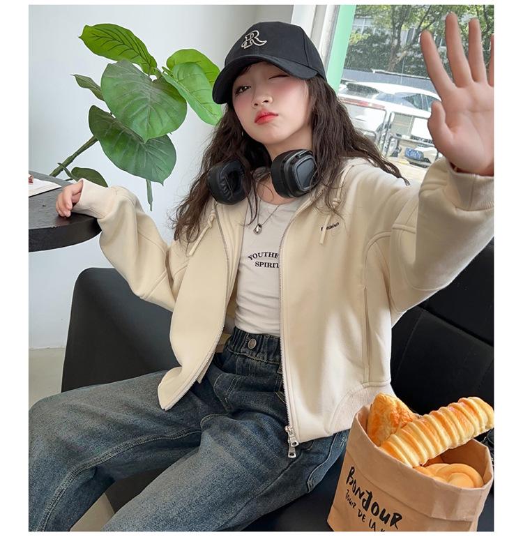Spring 2025 Girls' Fashion Sweatshirt Jacket - Stylish Children's Top for Spring & Autumn