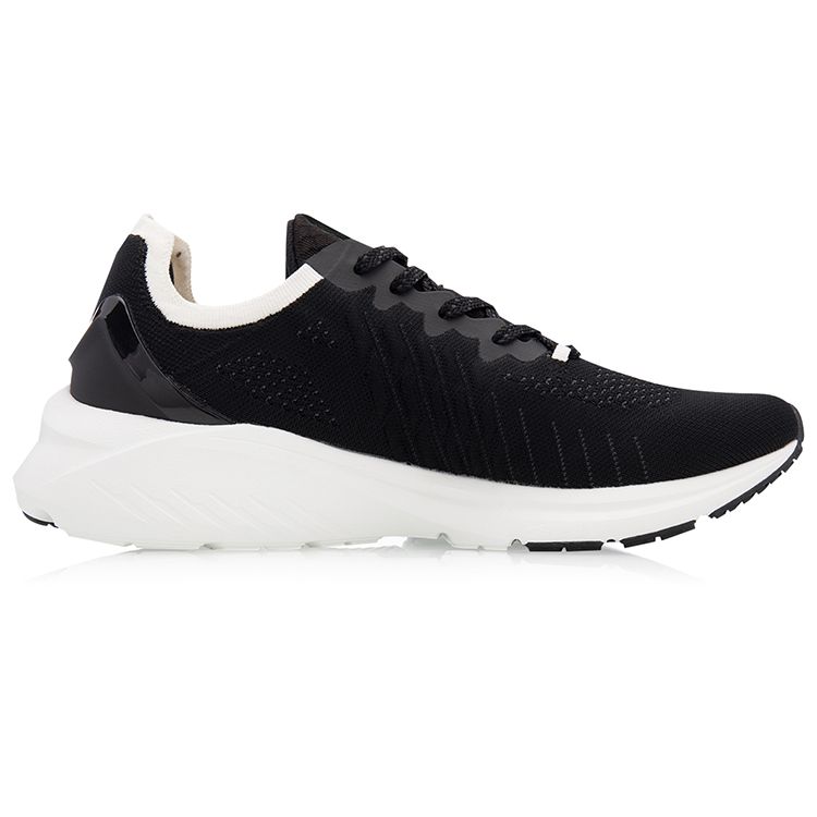 Li Ning Yun Que One Piece Woven Sports Shock Absorbing Breathable Low Top Running Shoes Women Running Shoes Black ARHQ178-1