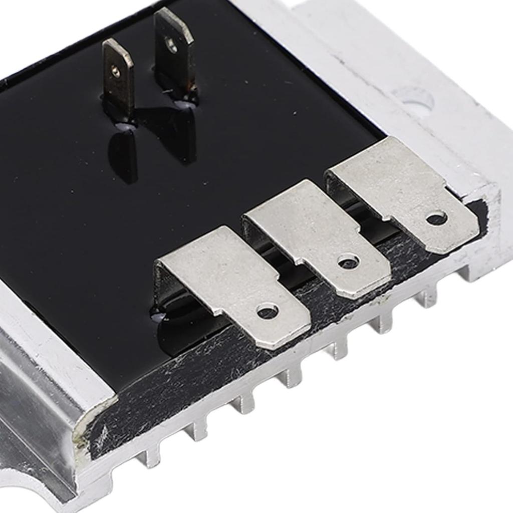 Voltage Regulator Voltage Regulator Aluminium 12V Voltage Regulator 21066‑7012 Lawn Tractors Rectifier Replacement for 325 335 345 737 757 Gt235