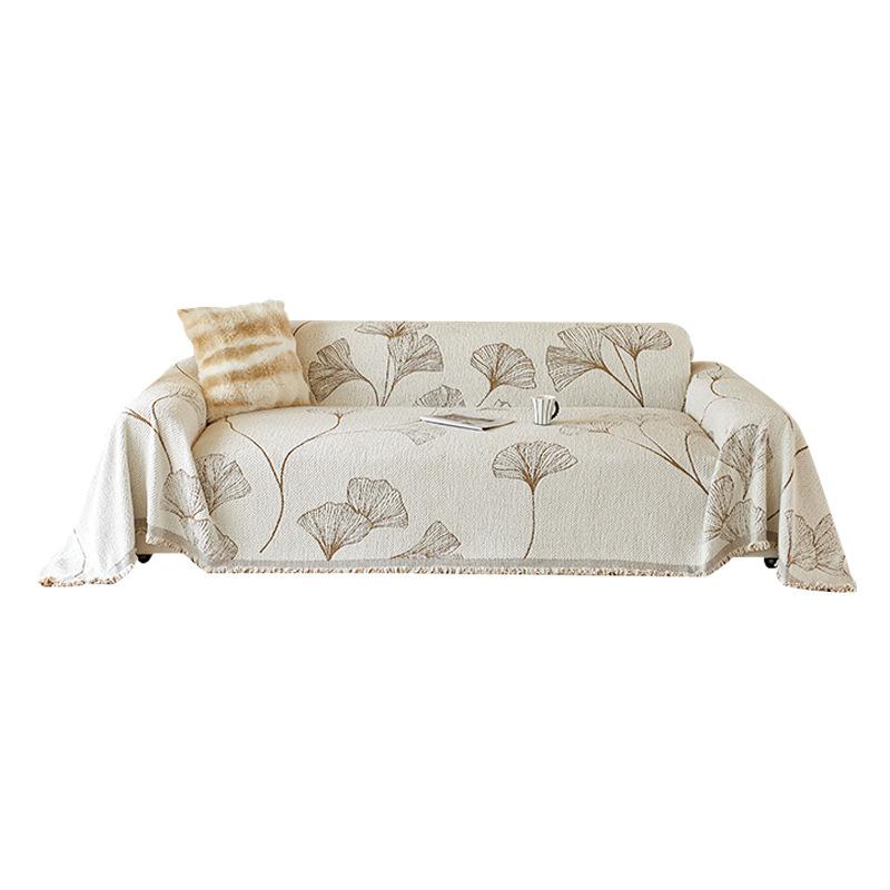 The new half-edge velvet sofa cover is thickened in autumn and winter, and the plush sofa cover is anti-cat scratching sofa towel.