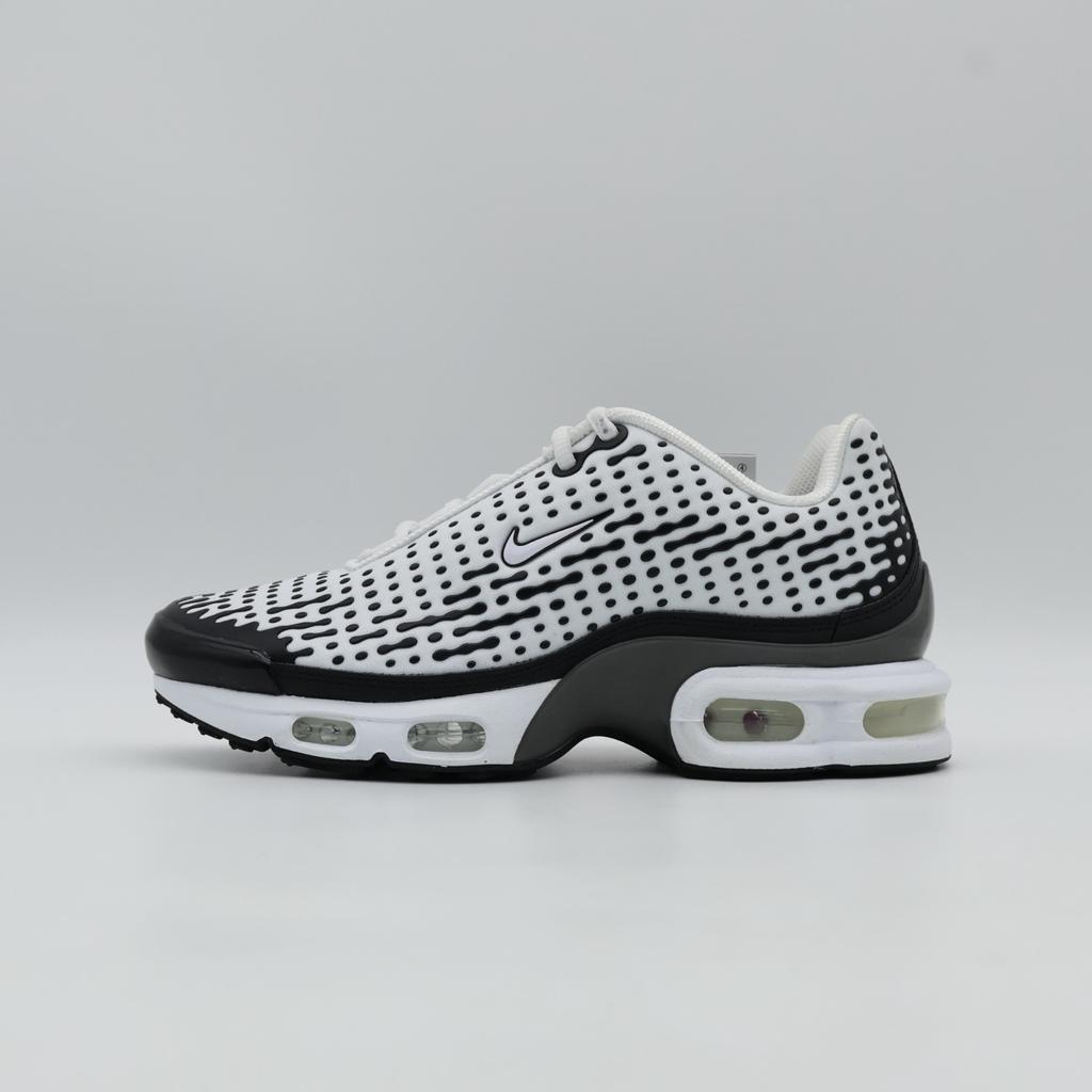 HQ2197-100 Nike Air Max Plus 7 White Black (Men's)