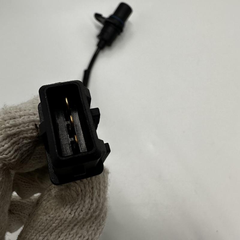 391803E100 Crankshaft Position Sensor for Hyundai Santa Fe/ for Kia Optima Rondo 2.7L 2006-2010 39180-3E100