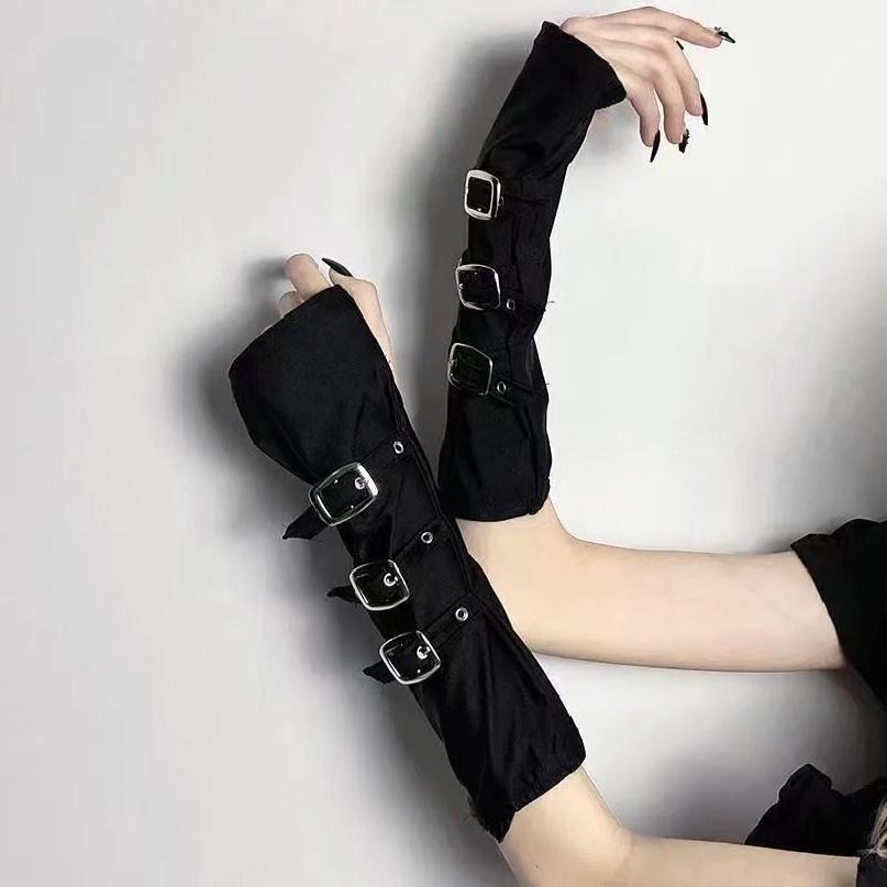 Punk style gloves, super cool rivet sleeves, spicy girl sun protection, metal buckle gloves