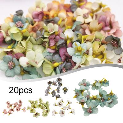 Woondecoratie – Decoratieve bloemen en kransen