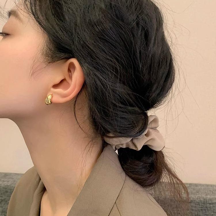 Mido S Silver Needle Simple Small Water Drop Earrings Small Earrings Stylish Temperament Cold Wind Exquisite Versatile Commuter