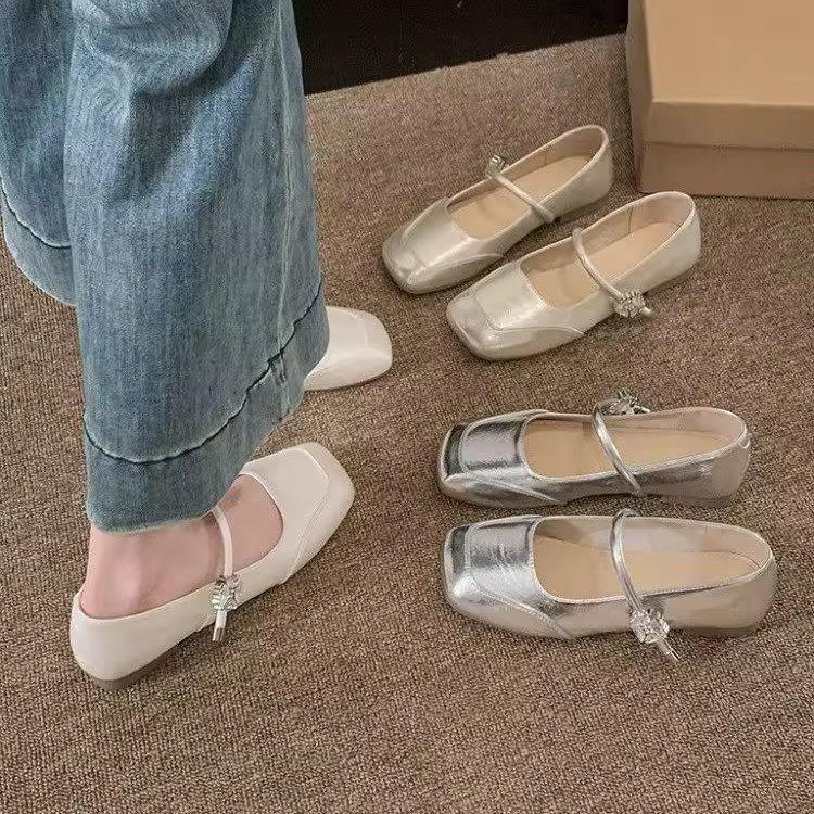 Evening wind small single shoes 2025 new women's spring flat bottom with skirt Mary Jane shoes soft sole French beanie shoes