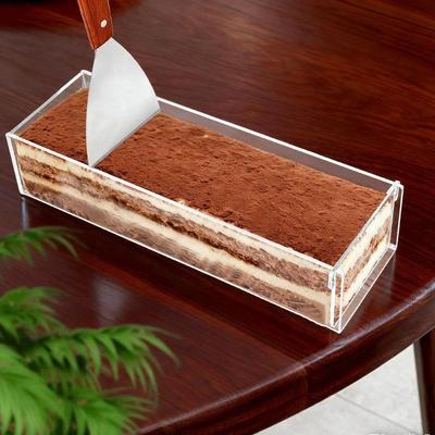 Rechteckiger transparenter Tiramisu-Behälter Lebensmittelecht Acryl Wiederverwendbare Dessertbox für kommerzielle Bäckerei Hausgemachtes Backen
