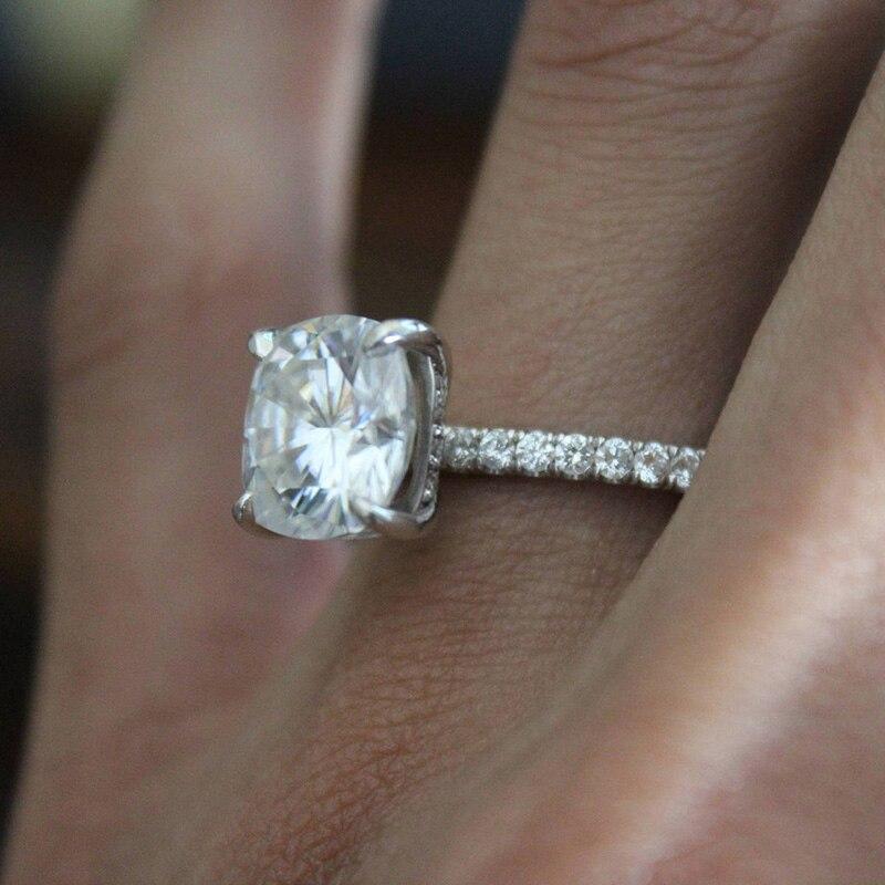 Classic 4 Claws Design Cubic Zircon Engagement Wedding Band Ring For Women