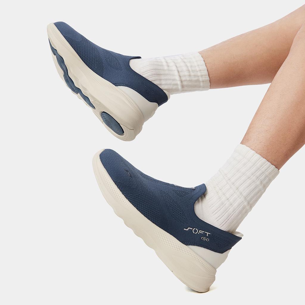 Li Ning SOFT GO 2 Slip Resistant, Abrasion Resistant, Rebound Cushioning, Lightweight Low Top Casual Shoes Men's Blue AGLV017-4