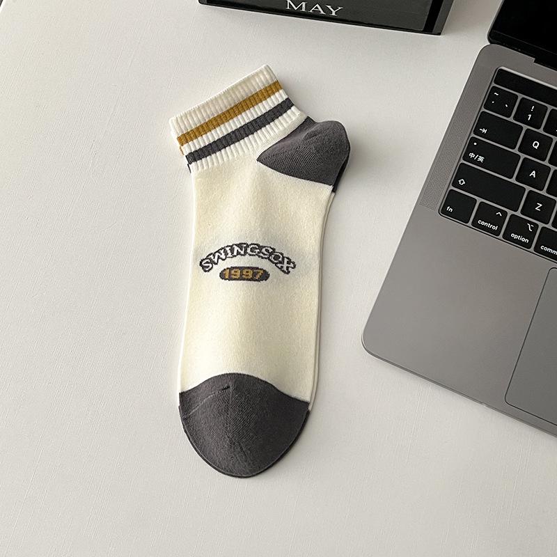 Zhuji Men's Summer Short Cotton Socks - Deodorant, Sweat-Absorbent, Low-Top Mid-Tube Style