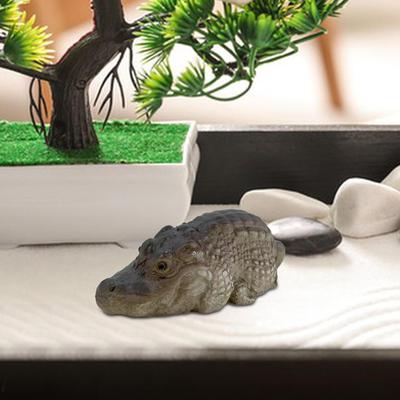 Garden Crocodile Statue Figurine Craft Artwork Collectible Ornaments Art