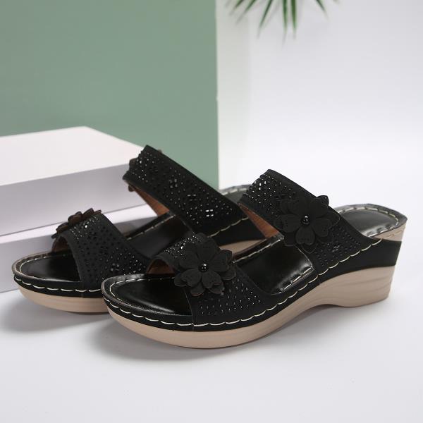 Fashion Shoes Women Low Slippers Summer Lady Flower On A Wedge Pantofle Slides Big Size Heeled Mules Soft Girl 2025 High Rome Retro PU