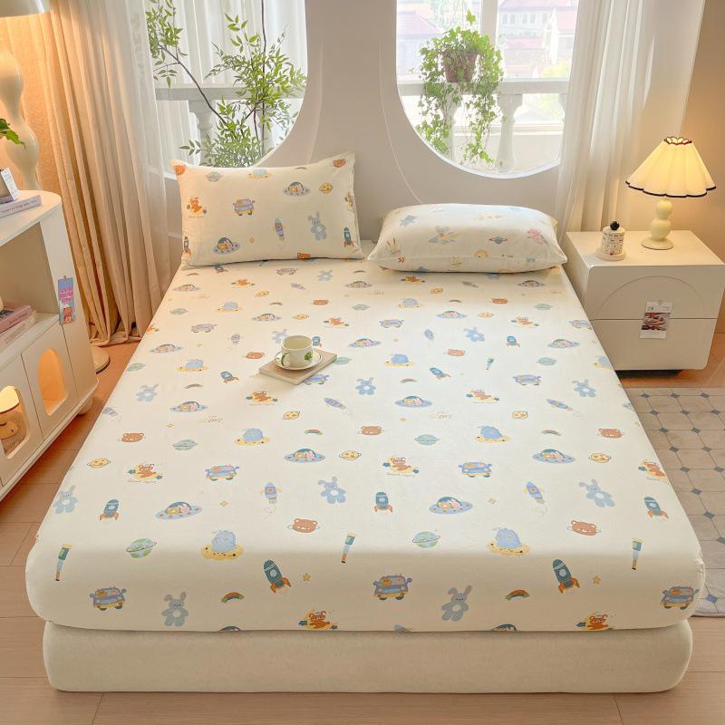100% Cotton Fitted Sheet: Soft, Printed, Moisture-Wicking, Sweat-Absorbing, Anti-Static Mattress Protector