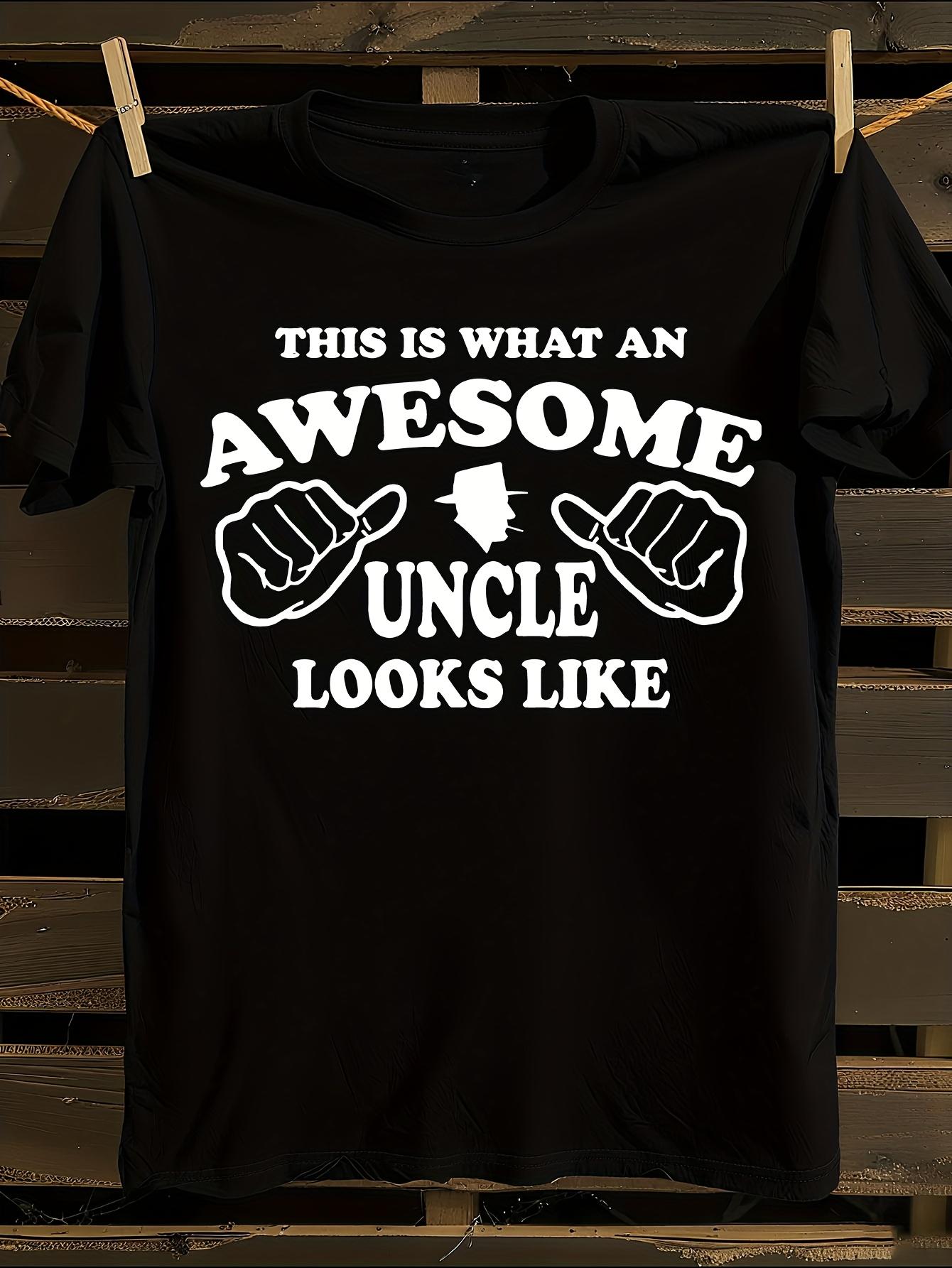 s Awesome Uncle T-shirt M