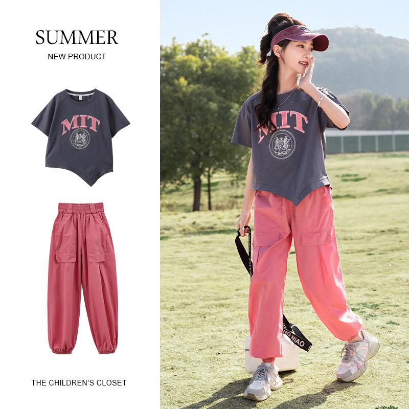 Summer Big Children's Casual Suit Knitted Short-sleeved Girls' Pants Suit