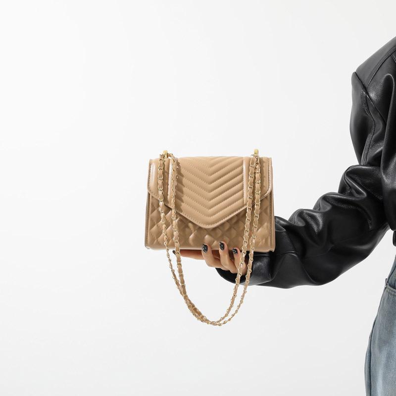 Women'S Bag Versatile Small Square Bag Pressed Shell Bag Texture Women'S Messenger Bag Simple Wind Chain Shoulder Bag