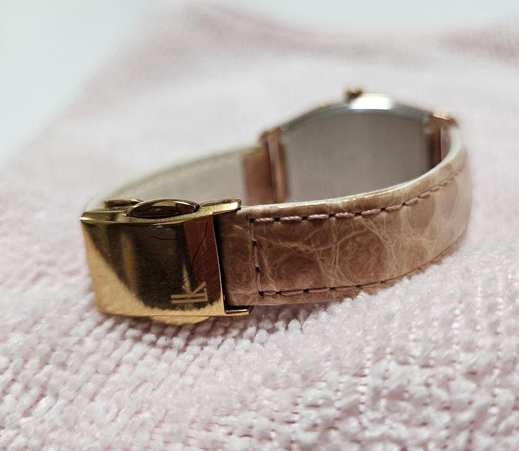 [USED] Junk SEIKO Solar Watch for Women, Gold Tonneau Shape