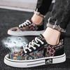 Modischer Stoff Atmungsaktiv Erhöhte Innere Plateau-Schuhe 38-48 Neue Sneaker Lässig Herren Designer Ethnischer Stil Board Shoes