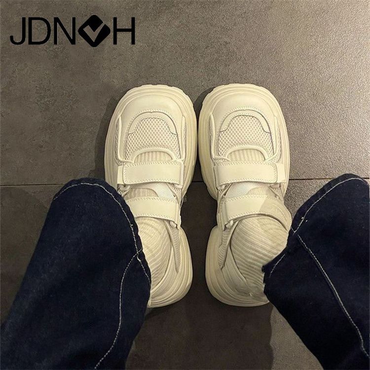 

Полые женские дышащие летние новые сетчатые универсальные спортивные сандалии на толстой подошве, легкие, модные 40