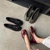 Calzado para mujer – Zapatillas
