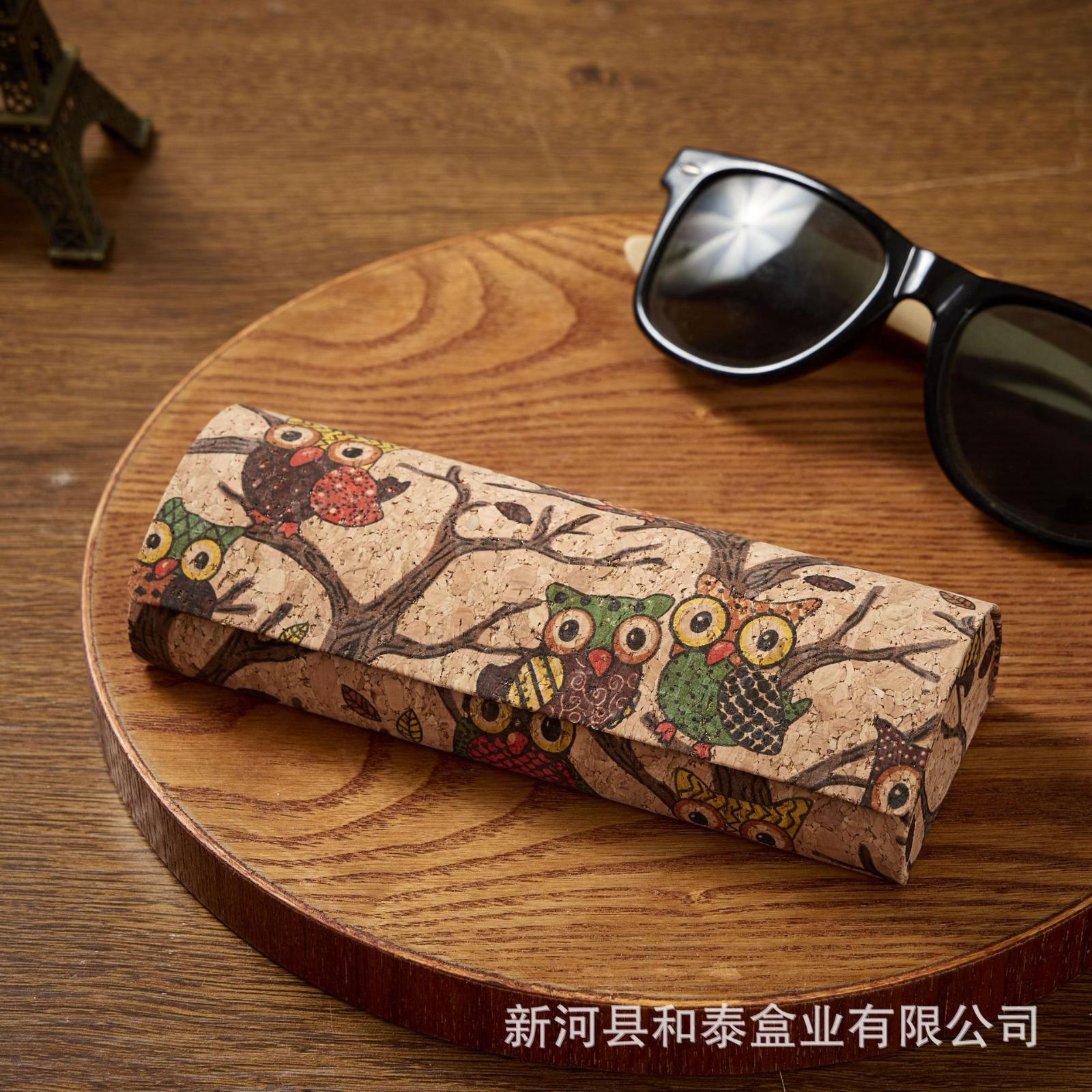 

Handmade PU Leather Portable Eyeglass Case Compact Pressure Resistant Storage Box with Owl Design Durable Protective Cover for Glasses One Size