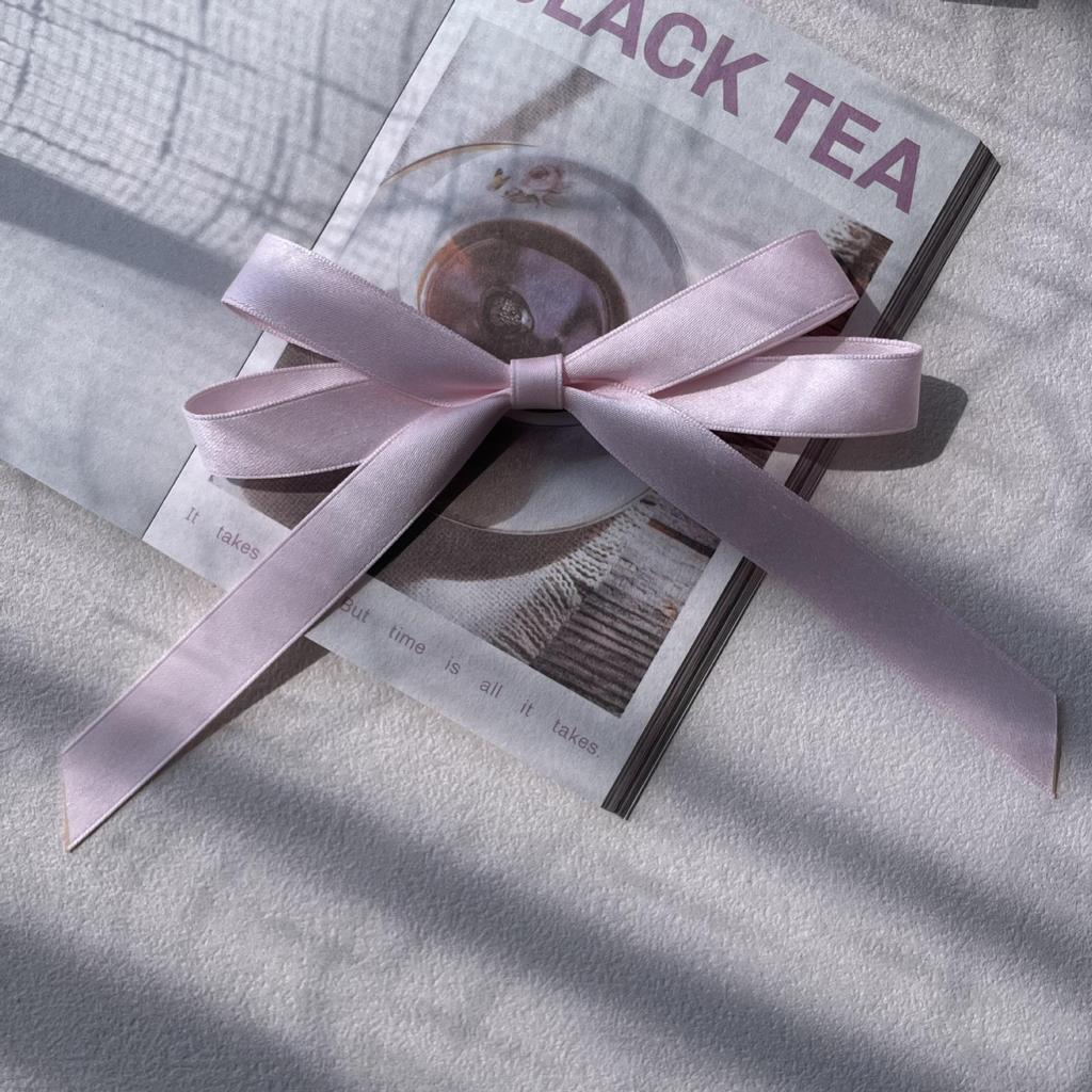 Sweet Pink Ballet Bow Brooch: Three-Dimensional, Age-Reducing Accessory for Girls