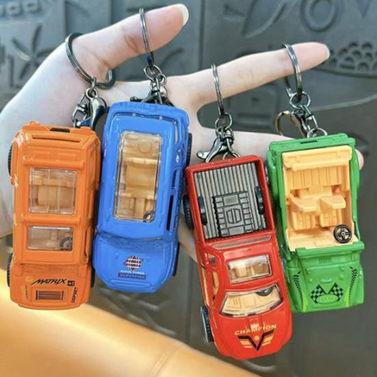 Keychain Pendant Pull Back Pickup Truck Design Key Chain Stress Relief Toy Firm Keychain Attachment Schoolbag Accessory