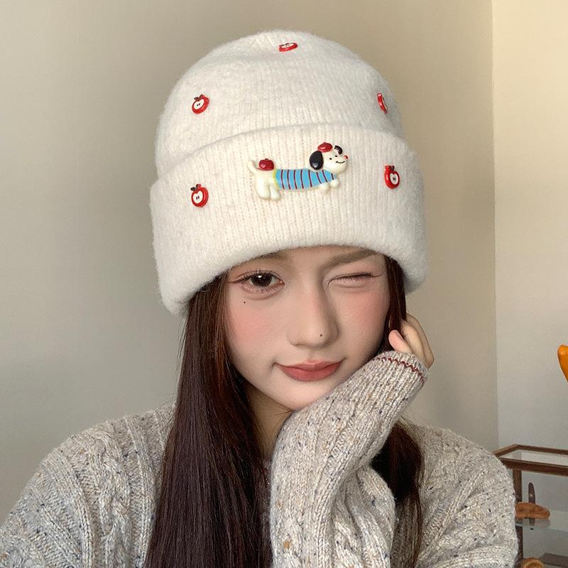 Korean Version of Cute Cartoon Apple Puppy Label Knitted Hat for Women In Autumn and Winter Warm and Sweet Little Woolen Hat Showing Face